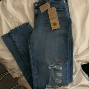 Levi’s 711 skinny hyper soft 14 medium w32 l30 light blue jeans